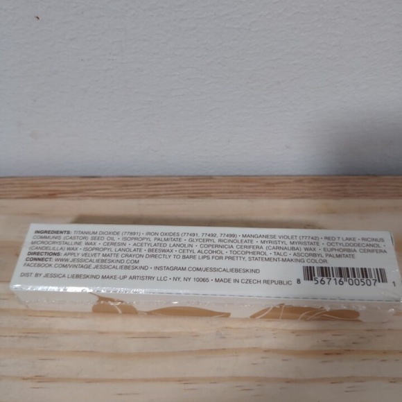 Vintage By Jessica Liebeskind PINK LILY Velvet Lip Crayon - Picture 4 of 4